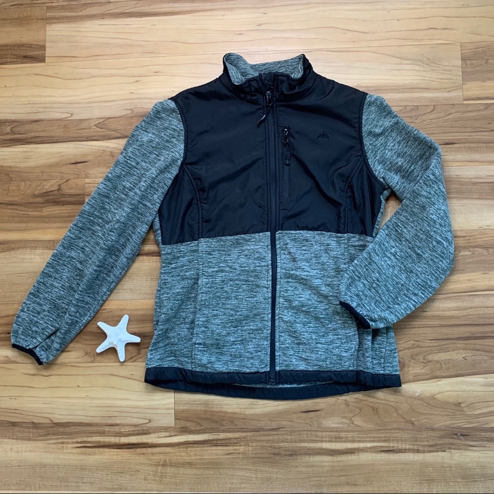 Snozu Women’s Platinum Collection Fleece Zip-Up, Size Large